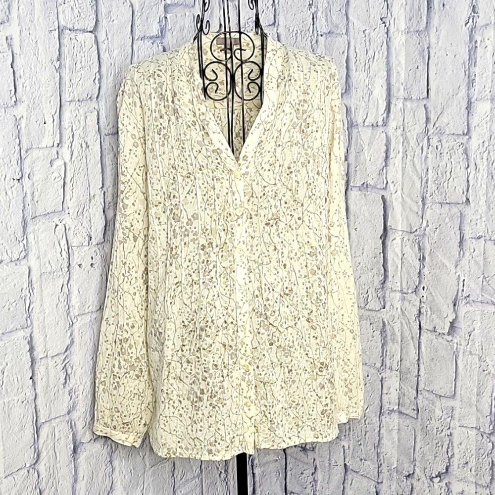 J. JILL Gray and Cream Floral Pleated Button Up Blouse Large
